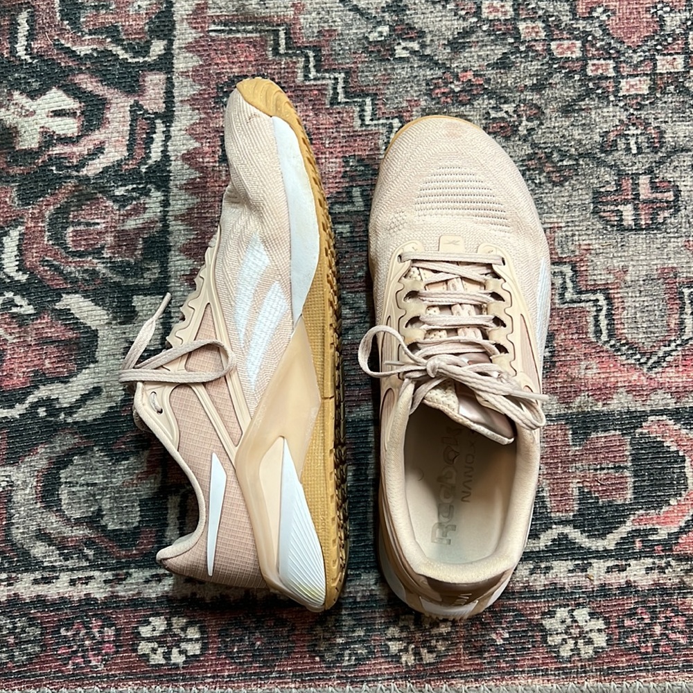 Women’s Reebok nanos - size 8.5
